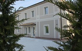 Antica Dimora Stucky Bed And Breakfast